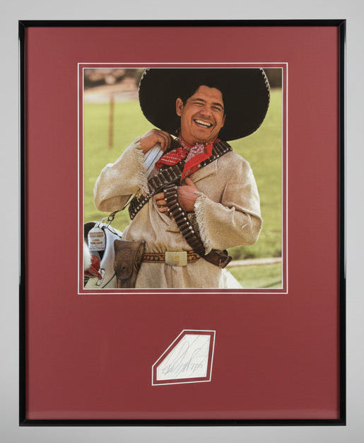 Golf Lee Trevino Iconic Photo and Signed Cut Framed to 16x20